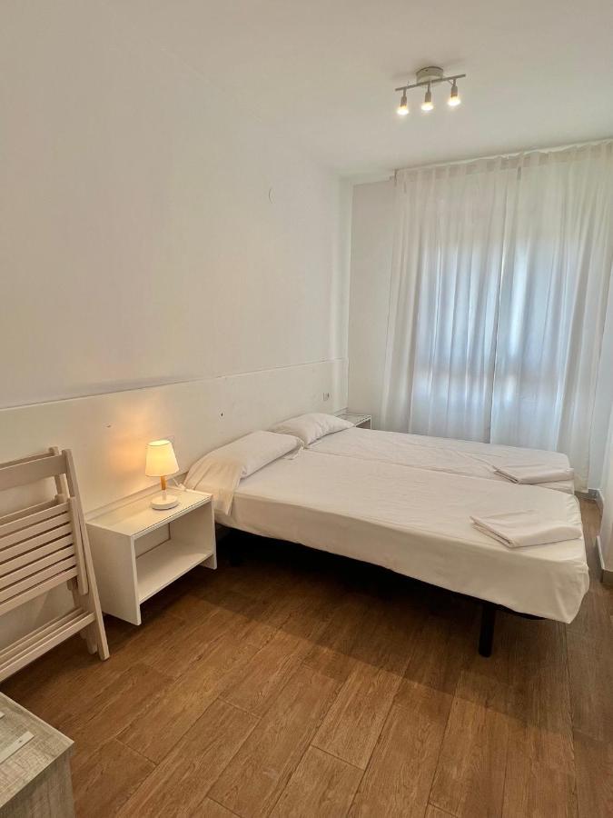 Apartamentos Centro Benicasim بينيكاسّين المظهر الخارجي الصورة